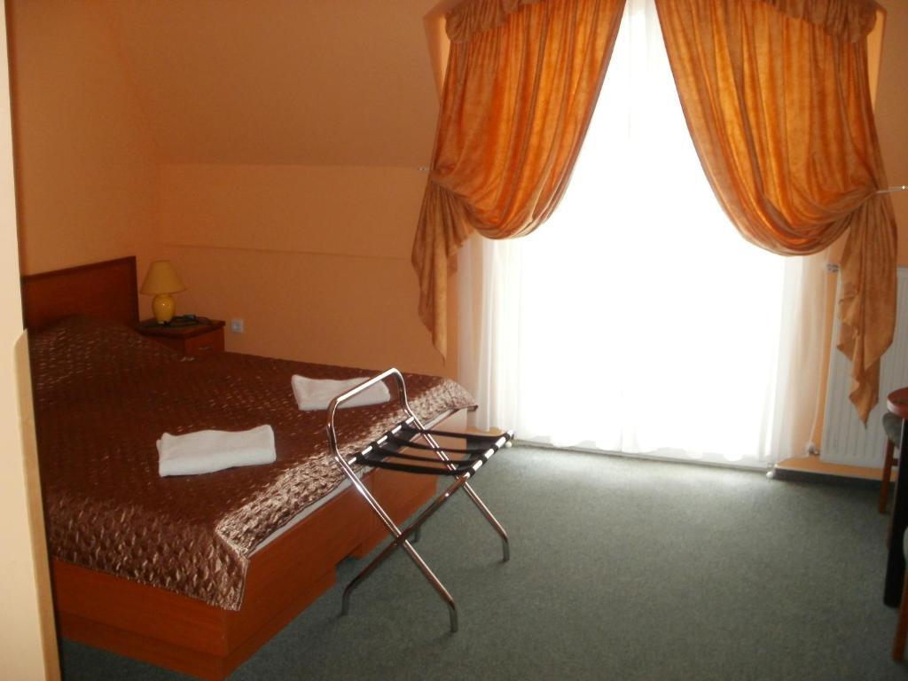 Strand Hotel Bogacs Bagian luar foto